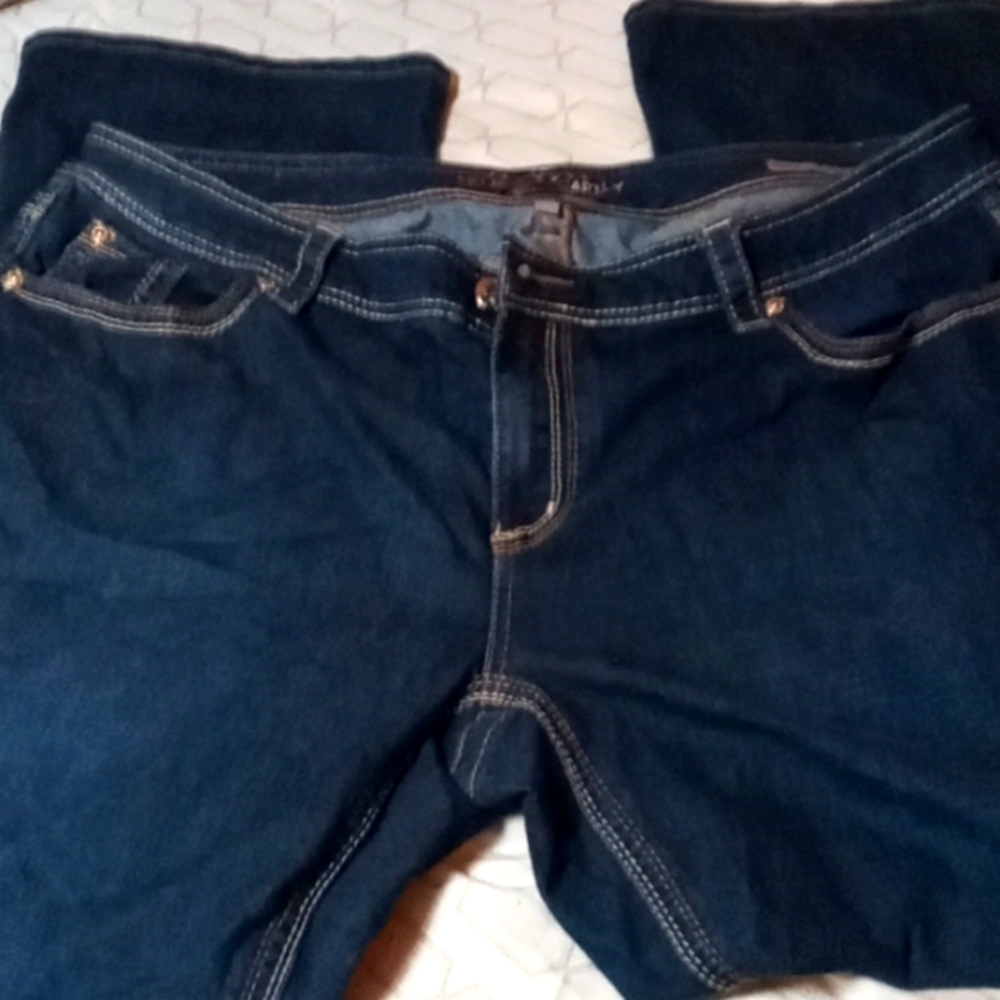Women's Classic Melissa McCarthy Boot Cut Denim Jeans, Like New